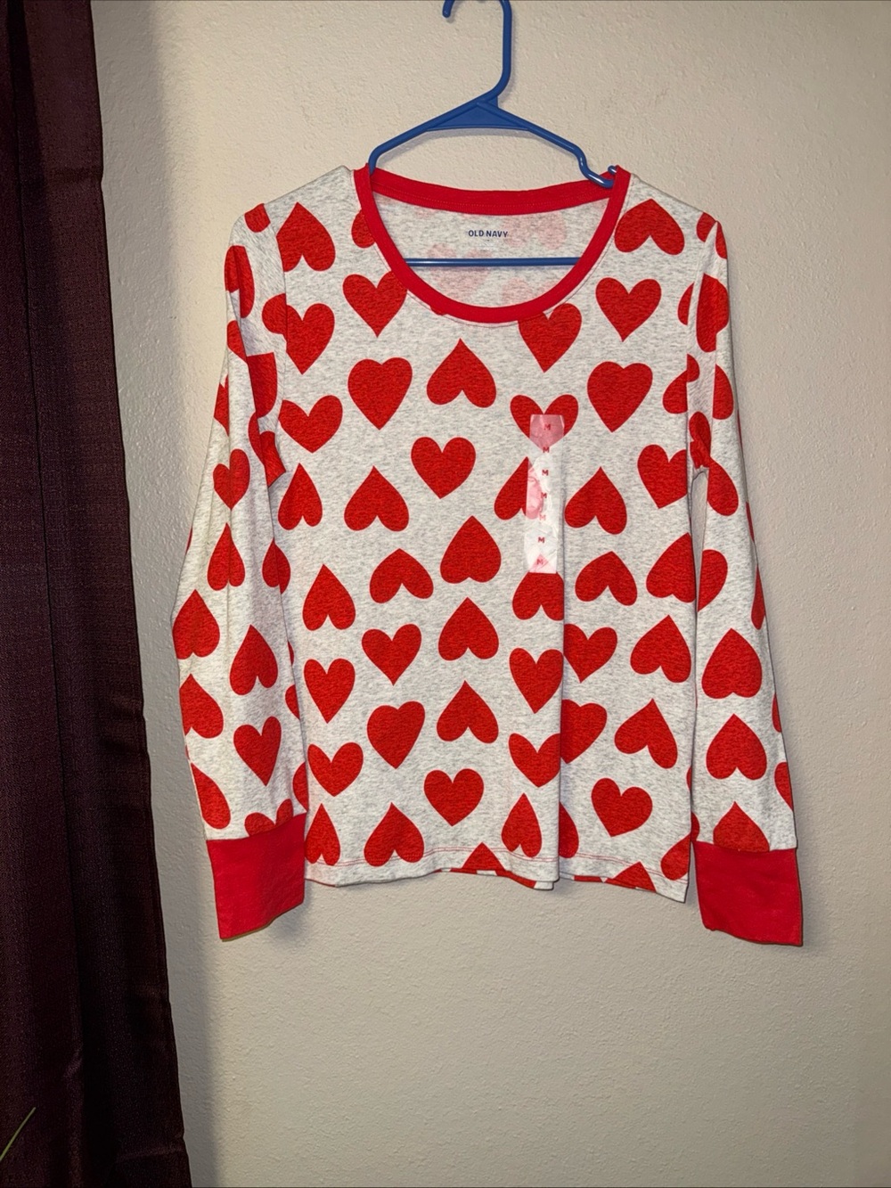 #770 Old Navy Heart Print Long Sleeve Shirt Size Medium